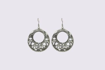100100504 antique earrings