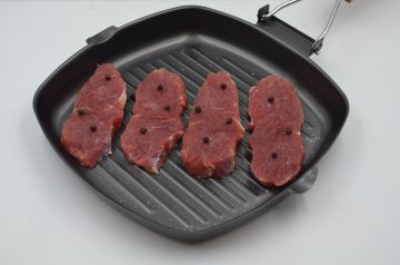 Beef Sirloin Steak - 500gm